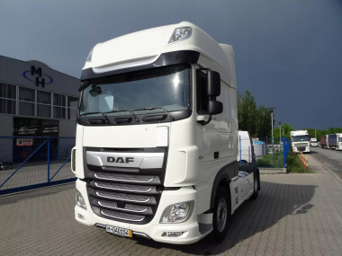 Коврики из экокожи 3D  3D ковер DAF 106 авто, тип 1